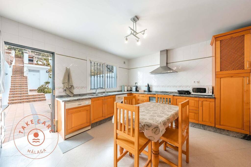Spacious Home With Lovely Garden - Tcm 린콘데라빅토리아 외부 사진
